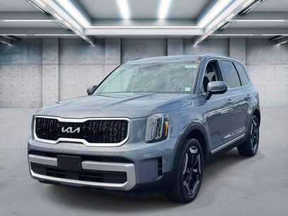 Used 2024 Kia Telluride EX w/ EX Captain's Chair Package