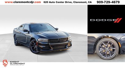 Used 2020 Dodge Charger SXT w/ Blacktop Package