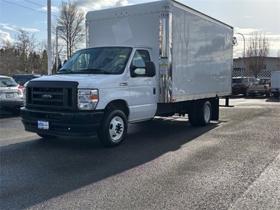 Used 2022 Ford E-350 and Econoline 350 Super Duty w/ Power Windows & Locks Group