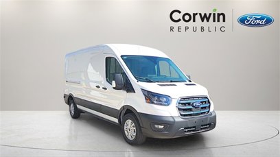 New 2024 Ford E-Transit 148 Medium Roof