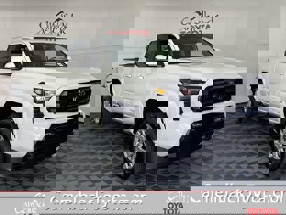 New 2025 Toyota Tacoma SR5