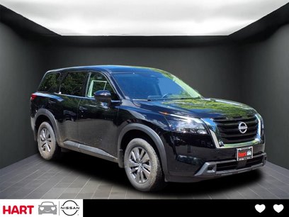 New 2025 Nissan Pathfinder S