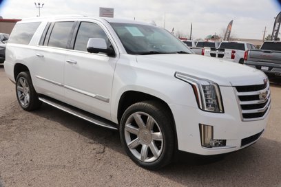 Used 2019 Cadillac Escalade ESV Luxury