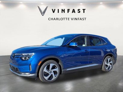 New 2025 VinFast VF 8 Eco