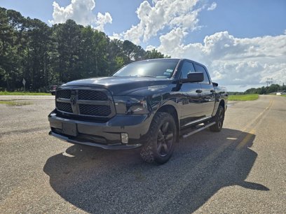 Used 2016 RAM 1500 Express w/ Black Ram 1500 Express Group