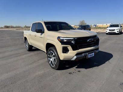 Used 2023 Chevrolet Colorado Z71 w/ Z71 Convenience Package 2