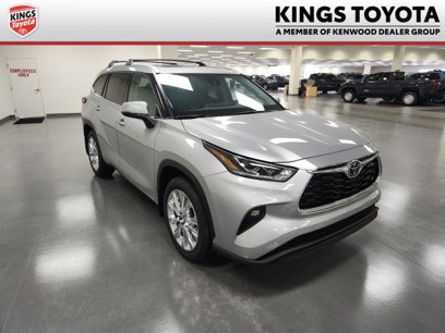 New 2025 Toyota Highlander Limited