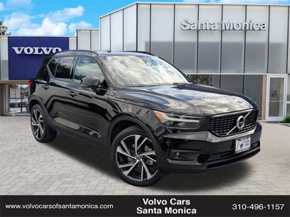 Used 2019 Volvo XC40 T5 R-Design