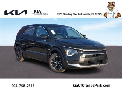 New 2025 Kia Niro LX