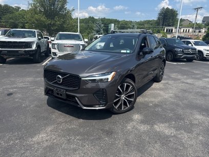 Used 2023 Volvo XC60 B5 Plus w/ Climate Package