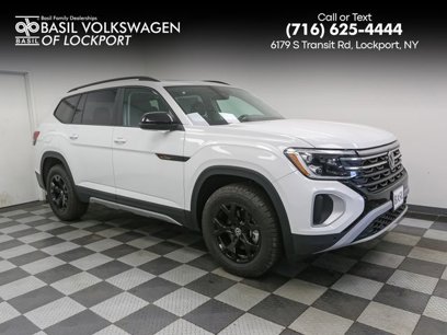 New 2025 Volkswagen Atlas Peak Edition SE