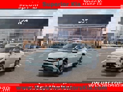 New 2025 Kia K4 LXS