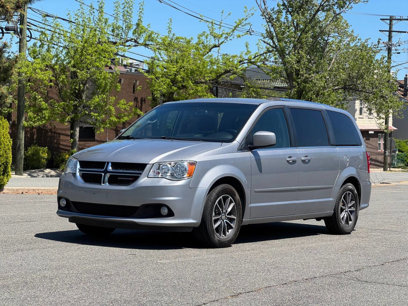 Used 2017 Dodge Grand Caravan SXT