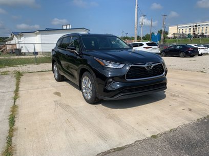New 2025 Toyota Highlander Limited