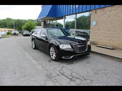 Used 2018 Chrysler 300 Touring w/ Chrome Appearance Package