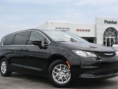 New 2026 Chrysler Voyager LX