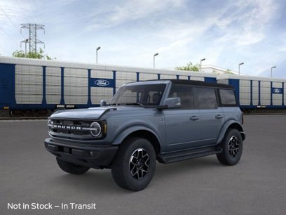 New 2025 Ford Bronco Outer Banks
