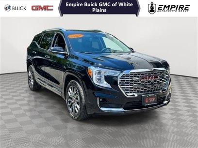 Used 2024 GMC Terrain Denali w/ Black Diamond Edition