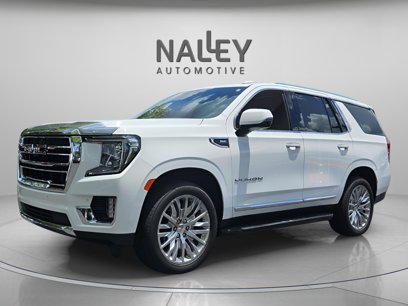 Used 2023 GMC Yukon SLT w/ SLT Luxury Package