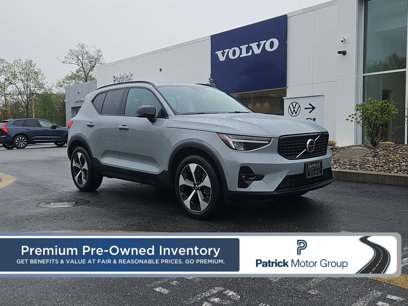 Used 2024 Volvo XC40 B5 Plus w/ Climate Package