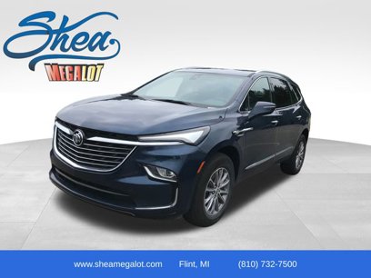 Certified 2023 Buick Enclave Essence w/ LPO, Floor Liner Package