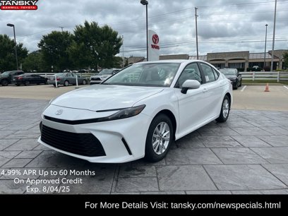 New 2025 Toyota Camry LE