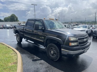 Used 2006 Chevrolet Silverado 2500 LT w/ Heavy-Duty Power Package