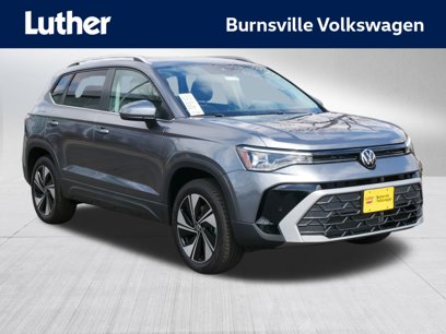 New 2025 Volkswagen Taos SE