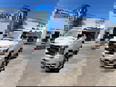 Used 2018 GMC Yukon XL SLE w/ SLE Value Package