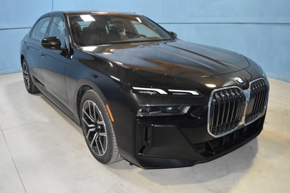 New 2025 BMW 760i xDrive