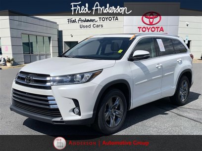 Used 2017 Toyota Highlander Limited Platinum