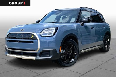 New 2025 MINI Cooper Countryman SE w/ Comfort Package Max