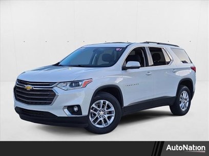 Used 2021 Chevrolet Traverse LT
