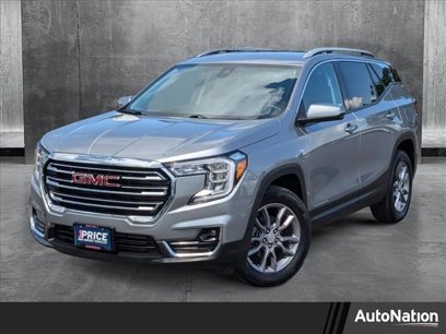 Used 2024 GMC Terrain SLT