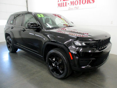 Used 2022 Jeep Grand Cherokee Altitude