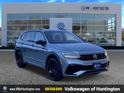 Used 2024 Volkswagen Tiguan SE R-Line
