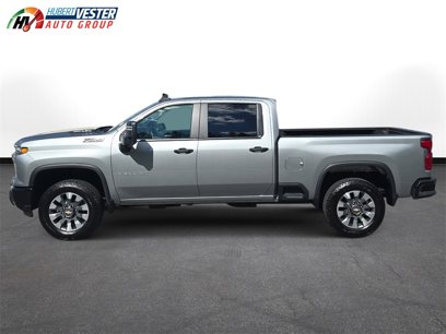 Used 2025 Chevrolet Silverado 2500 Custom w/ Custom Value Package