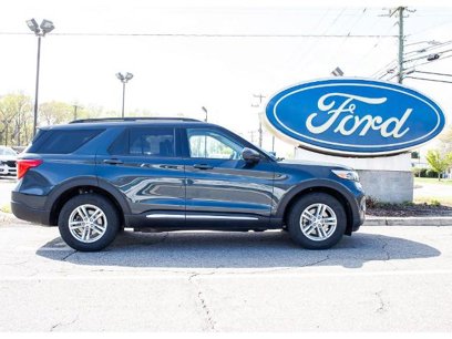 Certified 2022 Ford Explorer XLT w/ Equipment Group 202A