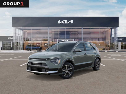 New 2025 Kia Niro SX