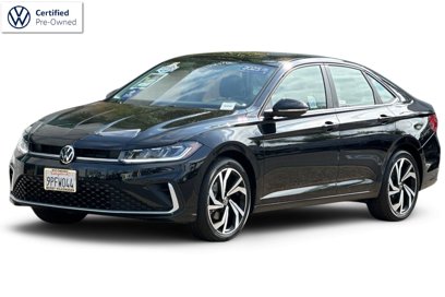 Certified 2025 Volkswagen Jetta SEL