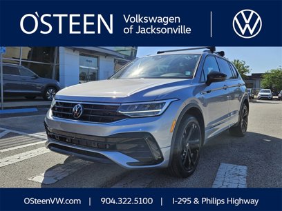 Certified 2023 Volkswagen Tiguan SE R-Line