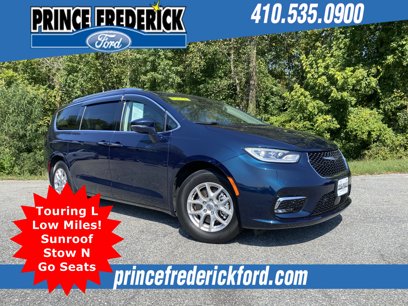 Used 2021 Chrysler Pacifica Touring-L w/ Premium & Safety Sphere Group