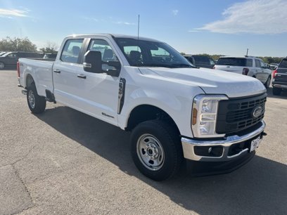 New 2024 Ford F350 XL w/ XL Chrome Package