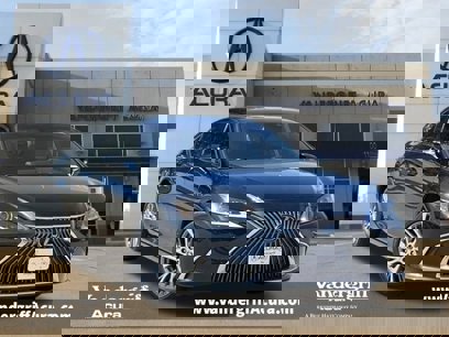Used 2021 Lexus ES 250 w/ Premium Package