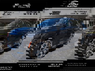 New 2025 Cadillac Escalade IQ Luxury 2