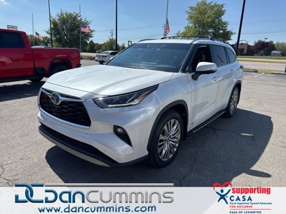 Used 2023 Toyota Highlander Platinum