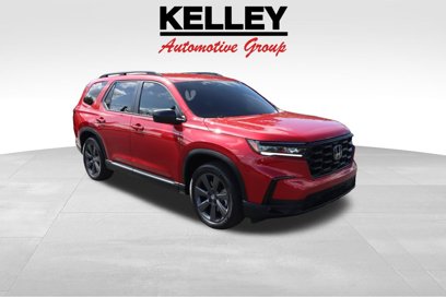 Used 2025 Honda Pilot Sport