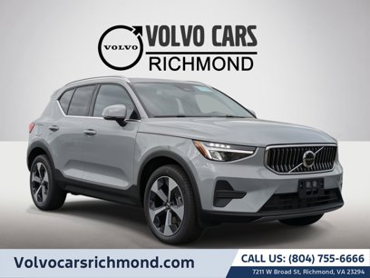 New 2025 Volvo XC40 B5 Core w/ Protection Package Premier