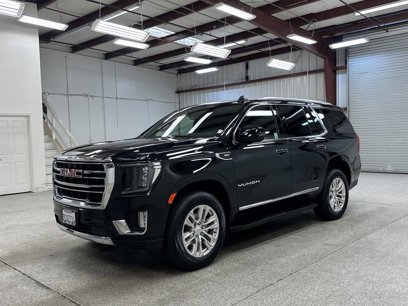 Used 2022 GMC Yukon SLT w/ SLT Premium Package