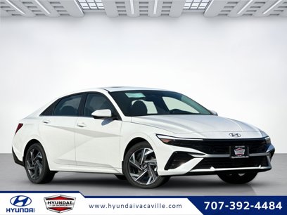 New 2025 Hyundai Elantra SEL